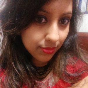 Meet your Posher, Nafiza